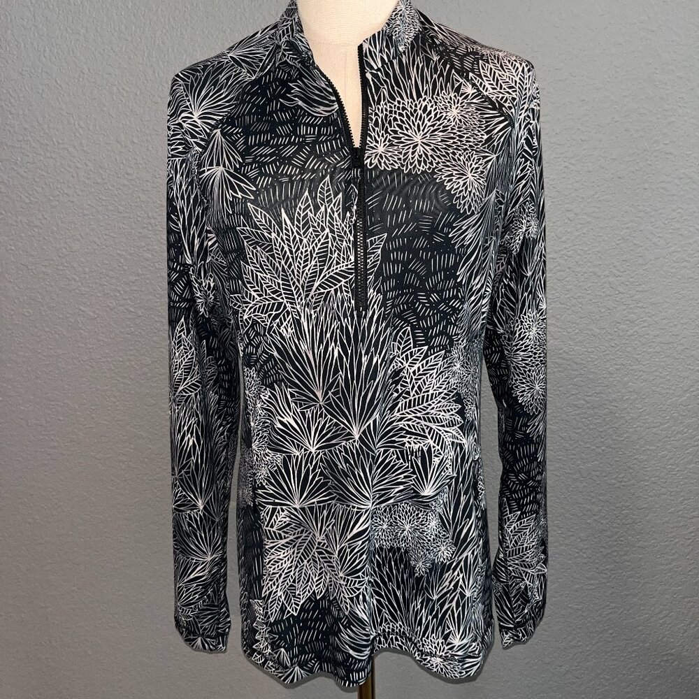 TITLE NINE SUNBUSTER 1/4 ZIP LONG SLEEVE FERNWEH BLACK & WHITE SUN SHIRT EUC - M